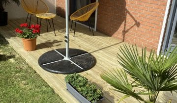Terrasse bois : comment optimiser un petit espace pour l’été ?
