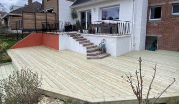 Éviter les échardes sur une terrasse en bois.