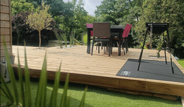 Installer un barbecue sur une terrasse en bois sans risque ?