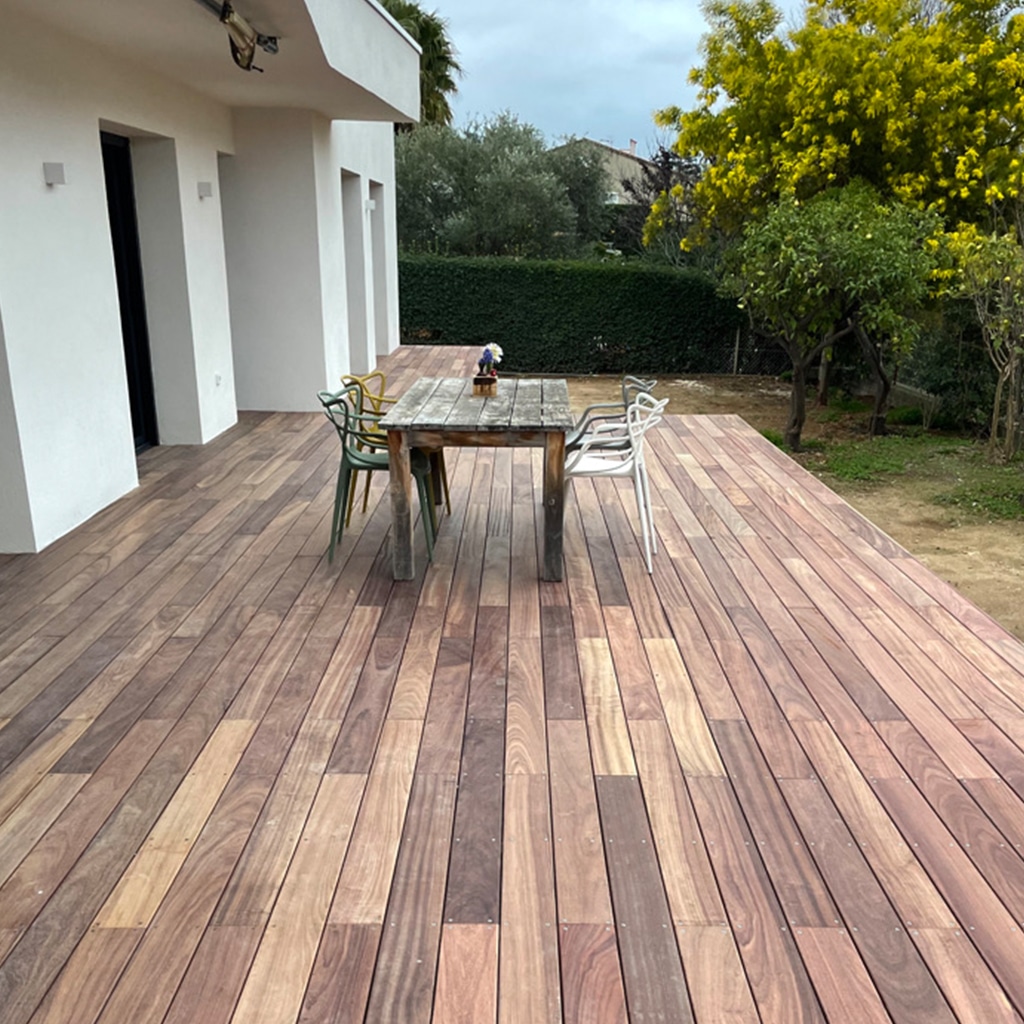 Terrasse en bois exotique padouk